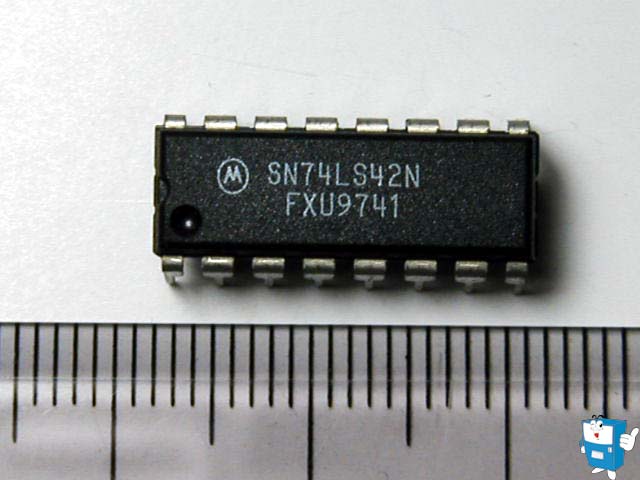 IC 74LS42N