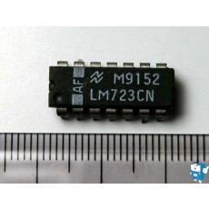 IC LM723CN