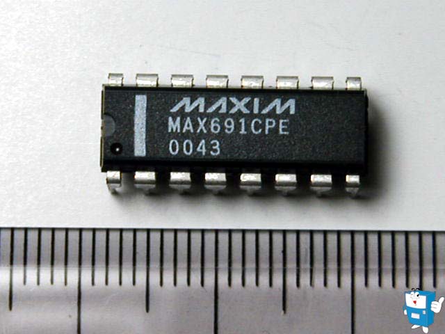 IC MAX691CPE                 x