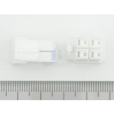 HOUSING 4P (JST XLP-04V)